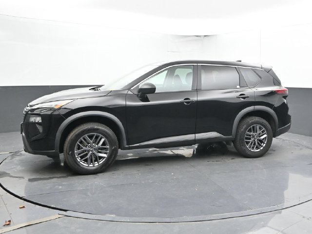 Used 2024 Nissan Rogue S AWD/4WD image 8
