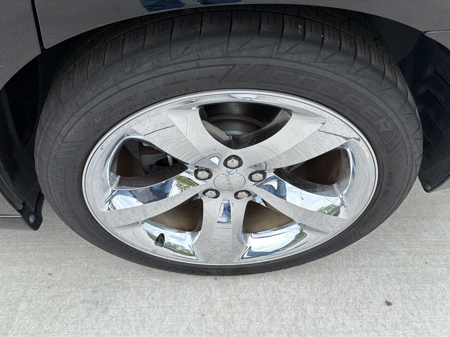 Used 2012 Dodge Charger R/T RWD image 21