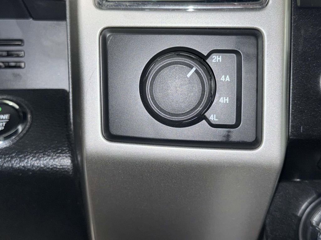 Used 2016 Ford F150 Lariat image 26