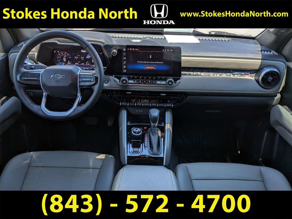 Used 2026 Chevrolet Colorado ZR2 w/ Technology Package AWD/4WD image 17