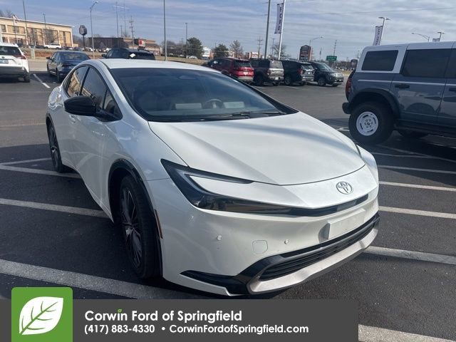 Used 2024 Toyota Prius XLE image 19