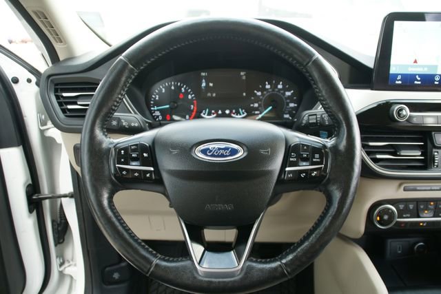 Used 2020 Ford Escape SEL image 20