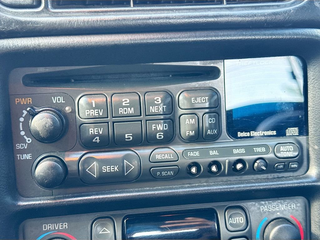 Used 1998 Chevrolet Corvette Convertible w/ Memory Pkg image 16