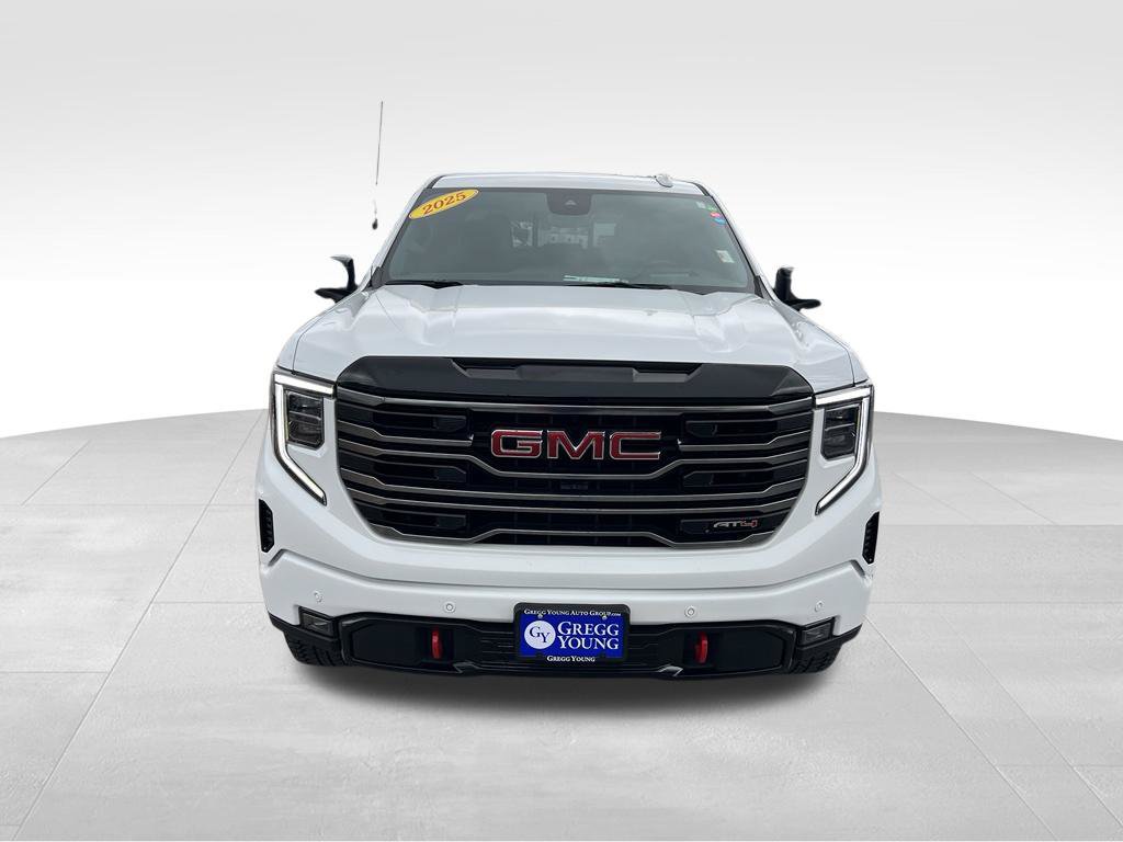 Used 2025 GMC Sierra 1500 AT4 w/ AT4 Premium Package AWD/4WD image 10