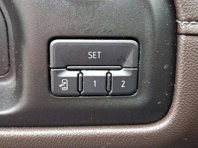 Used 2019 GMC Sierra 1500 SLT w/ SLT Premium Plus Package image 27