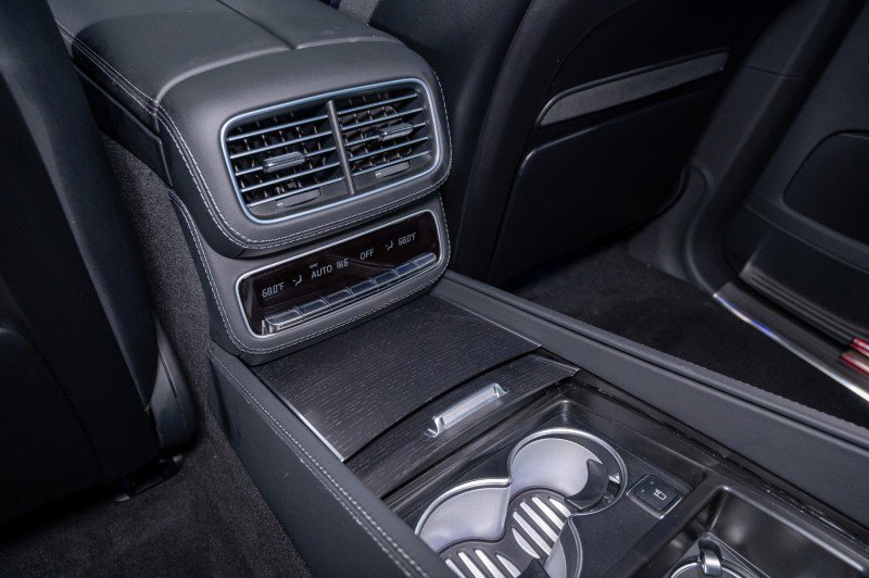 New 2025 Mercedes-Benz Maybach GLS 600 4MATIC image 33