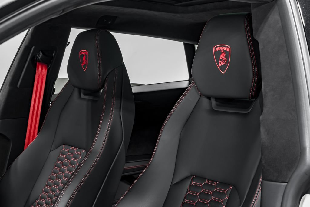 Used 2024 Lamborghini Urus S AWD/4WD image 19