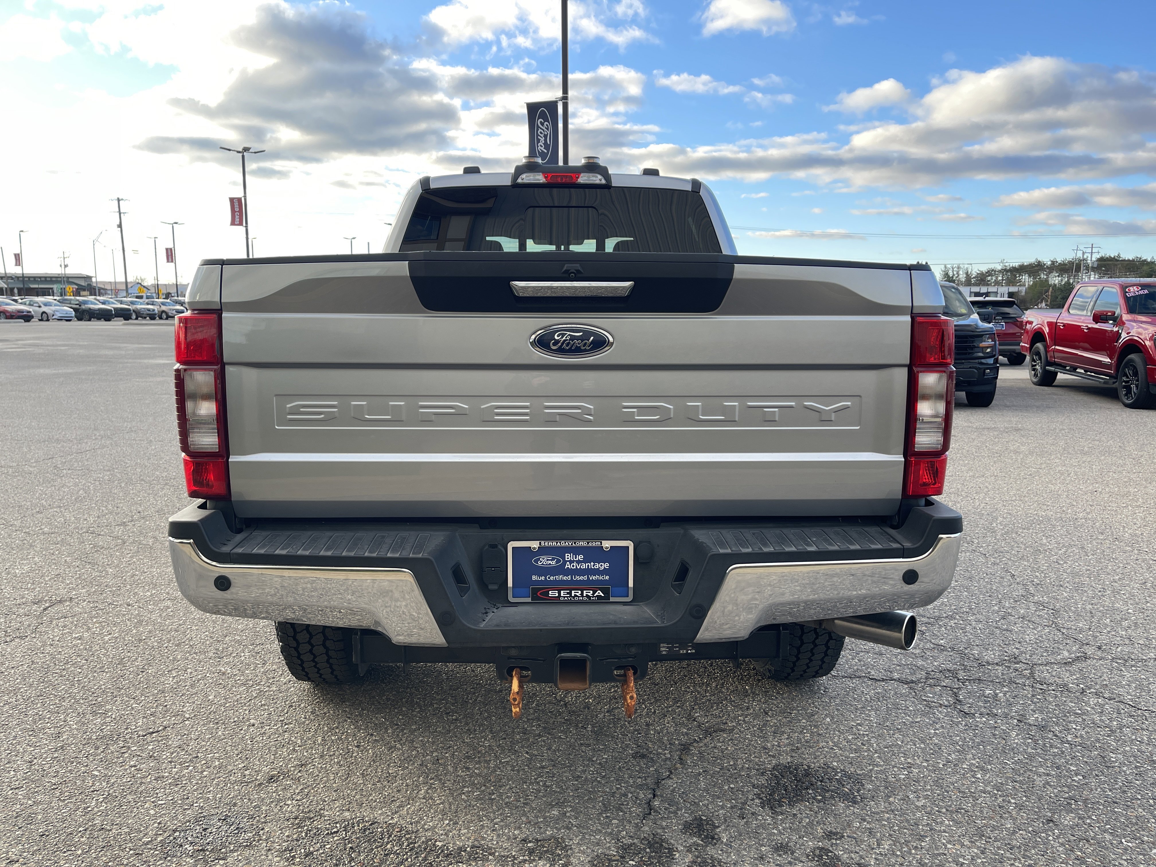 Certified 2022 Ford F350 XLT w/ XLT Premium Package image 4