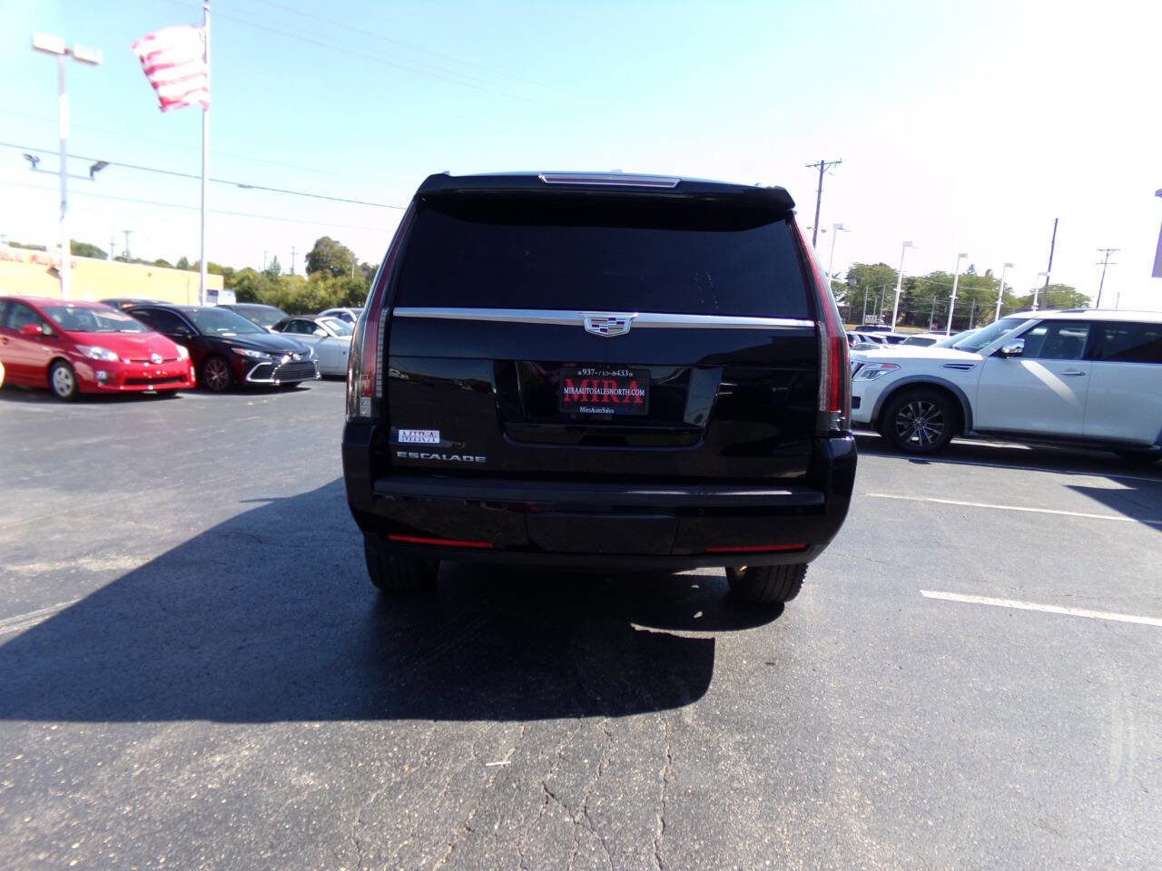 Used 2019 Cadillac Escalade Luxury image 8