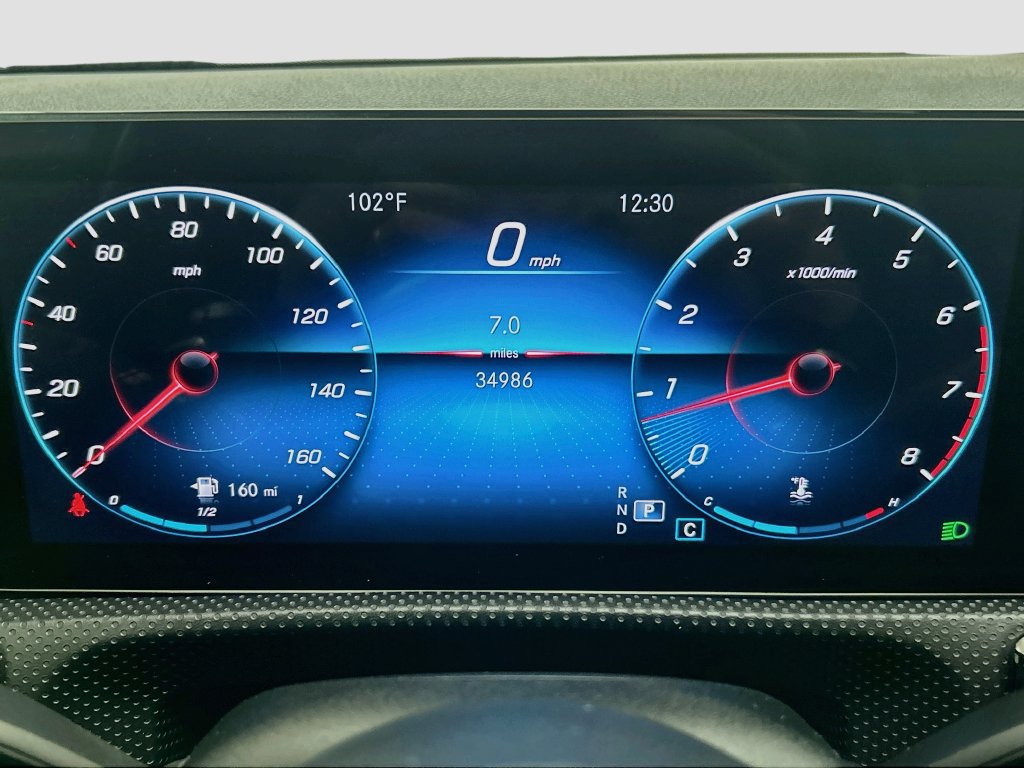 Used 2022 Mercedes-Benz A 220 4MATIC image 32