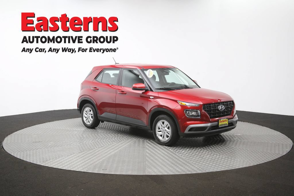 Used 2025 Hyundai Venue SE FWD image 47