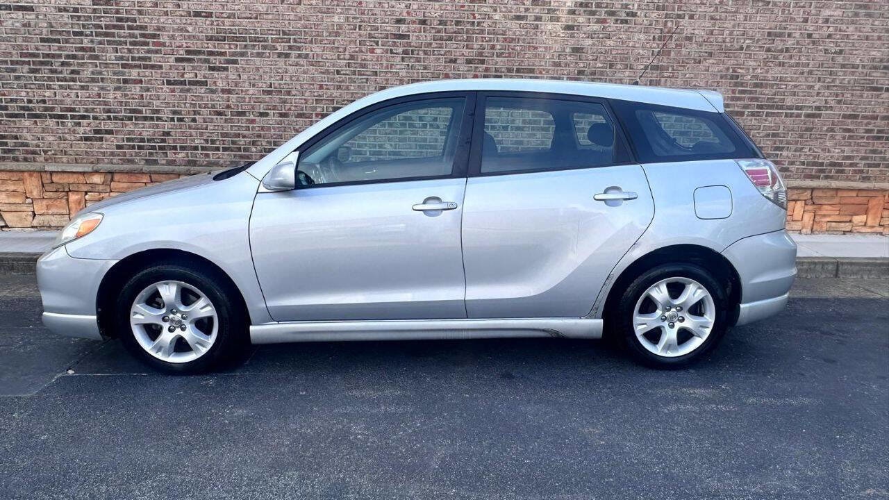 Used 2007 Toyota Matrix XR image 2