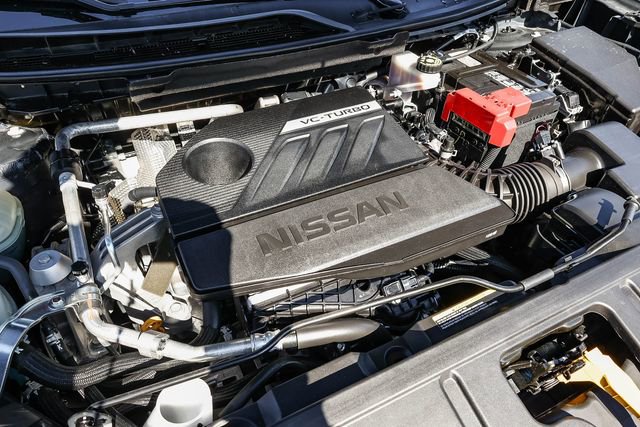 Used 2023 Nissan Rogue SV image 12
