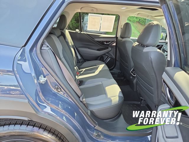 Used 2025 Subaru Outback Onyx Edition AWD/4WD image 17