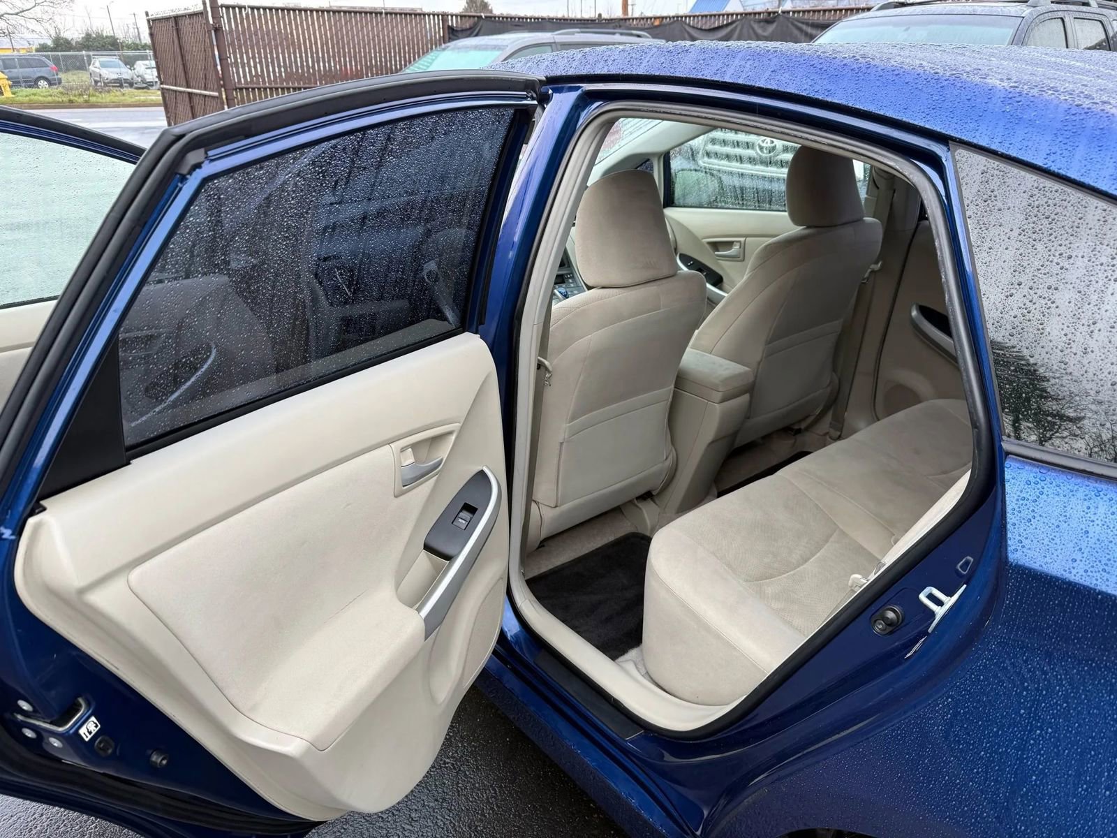 Used 2011 Toyota Prius Two FWD image 10