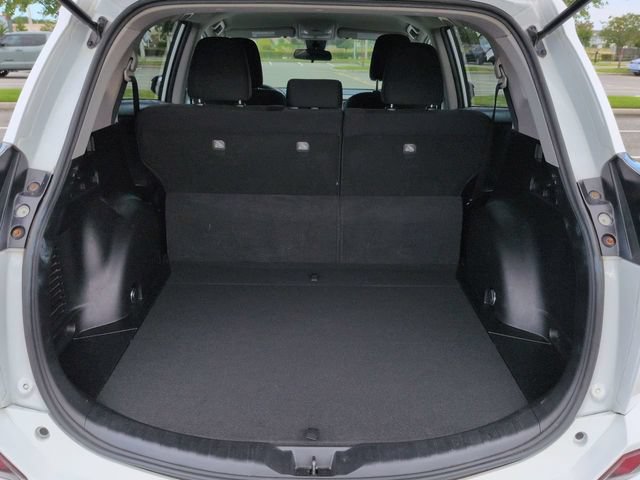 Used 2017 Toyota RAV4 LE w/ Carpet Mat Package AWD/4WD image 13