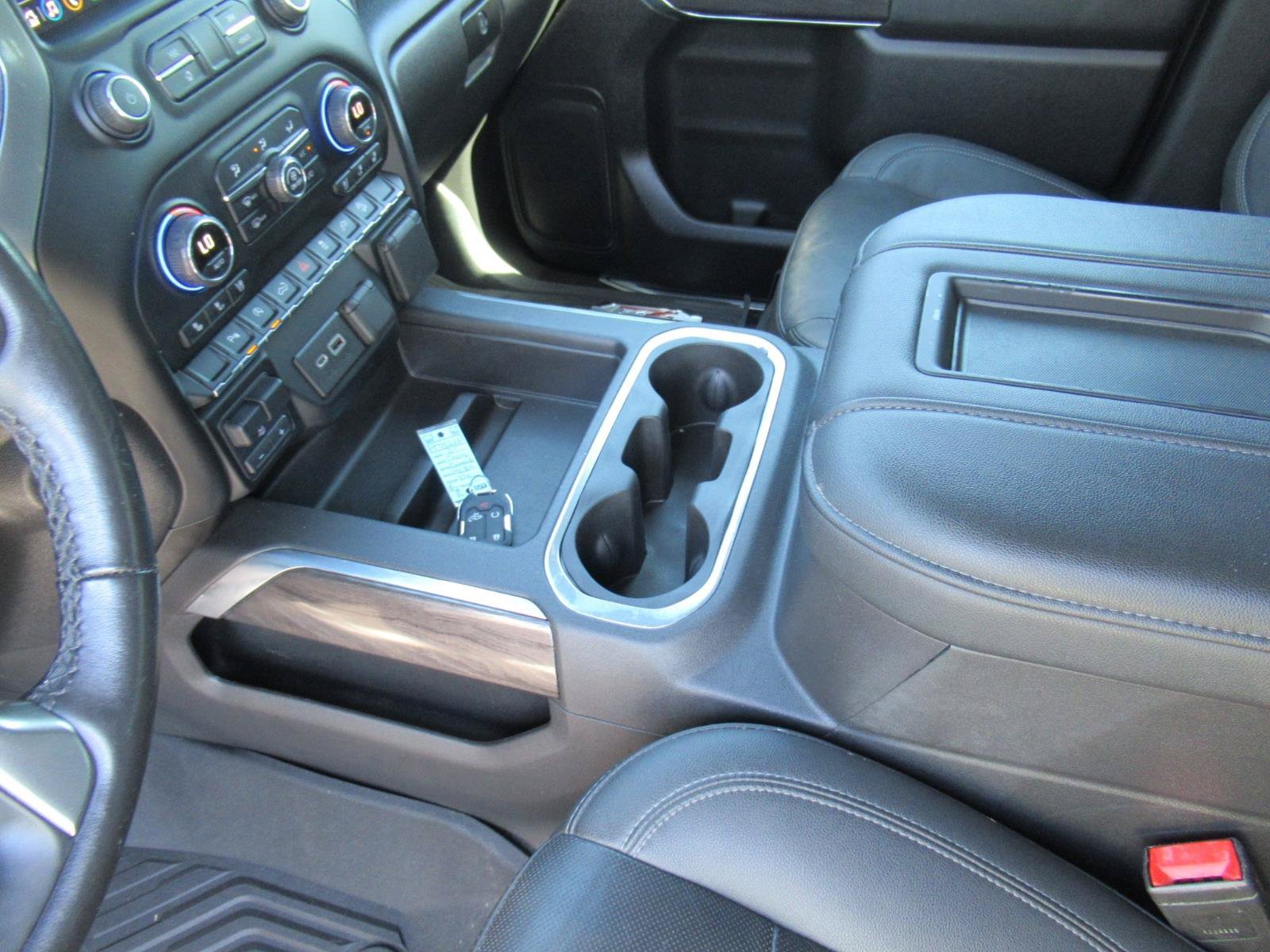 Used 2021 Chevrolet Silverado 1500 LTZ AWD/4WD image 20