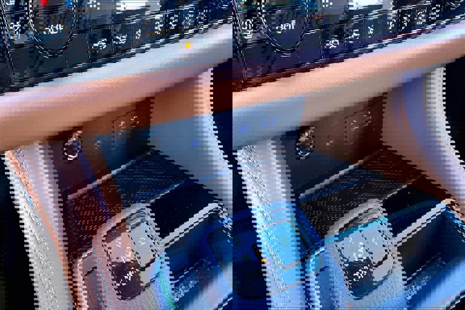 Certified 2023 Nissan Pathfinder Platinum image 31