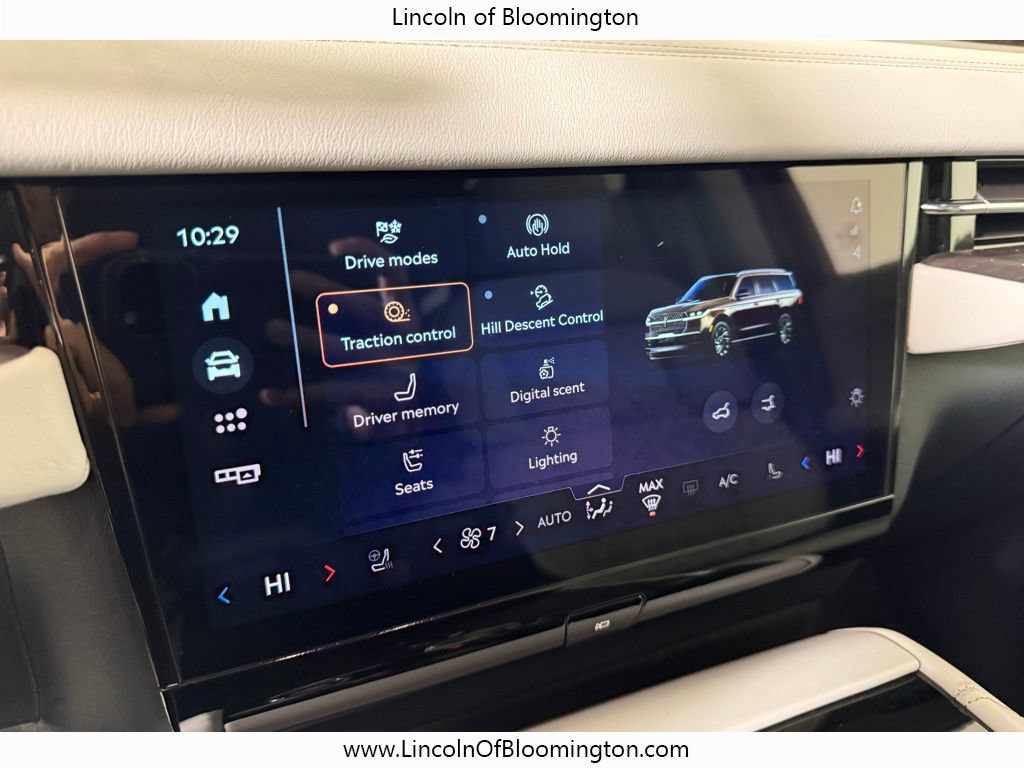 New 2025 Lincoln Navigator L Black Label AWD/4WD image 30