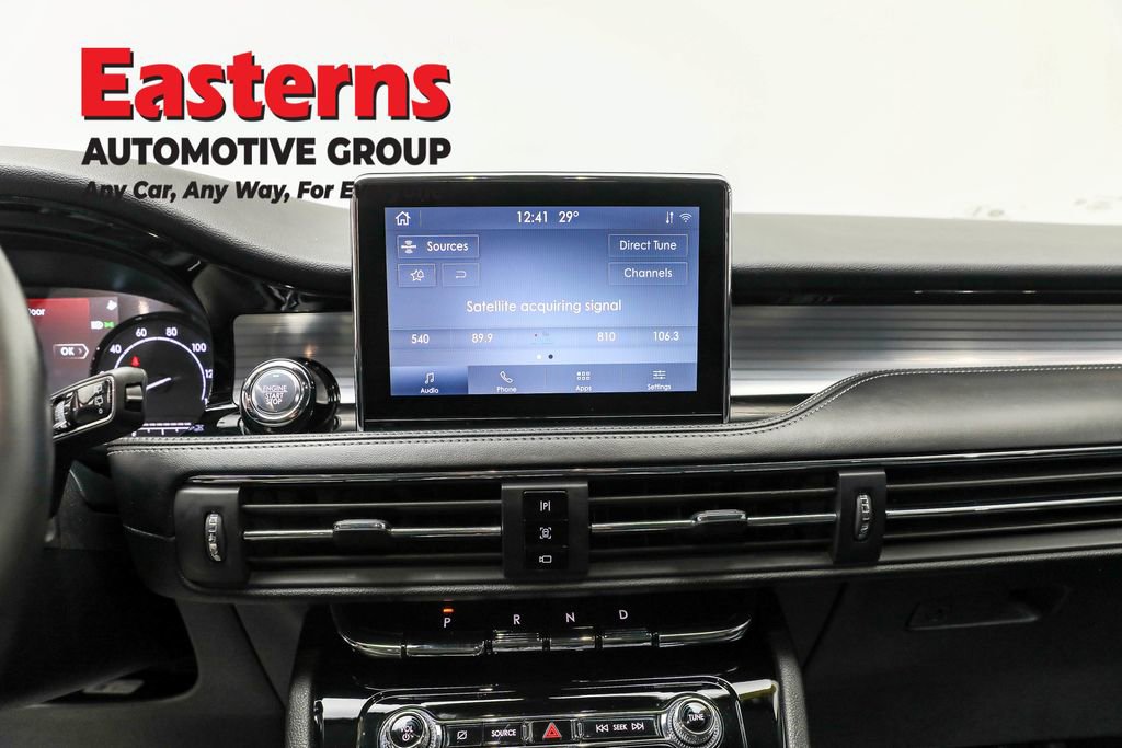Used 2021 Lincoln Corsair AWD image 12
