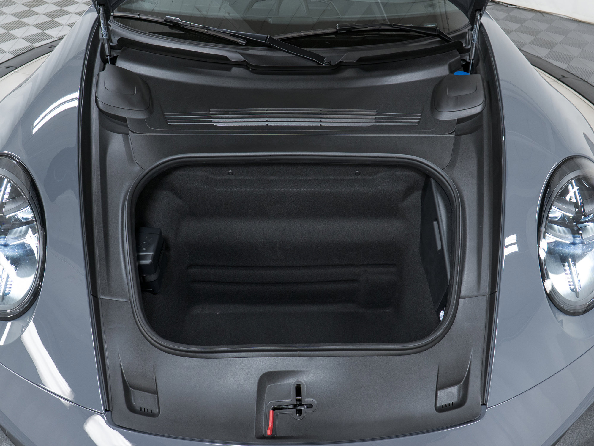 Used 2025 Porsche 911 Carrera S image 12