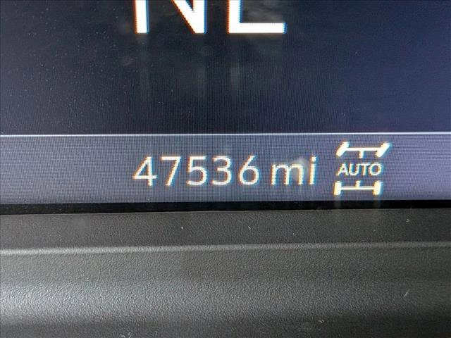 Used 2020 Chevrolet Silverado 1500 LT Trail Boss image 11