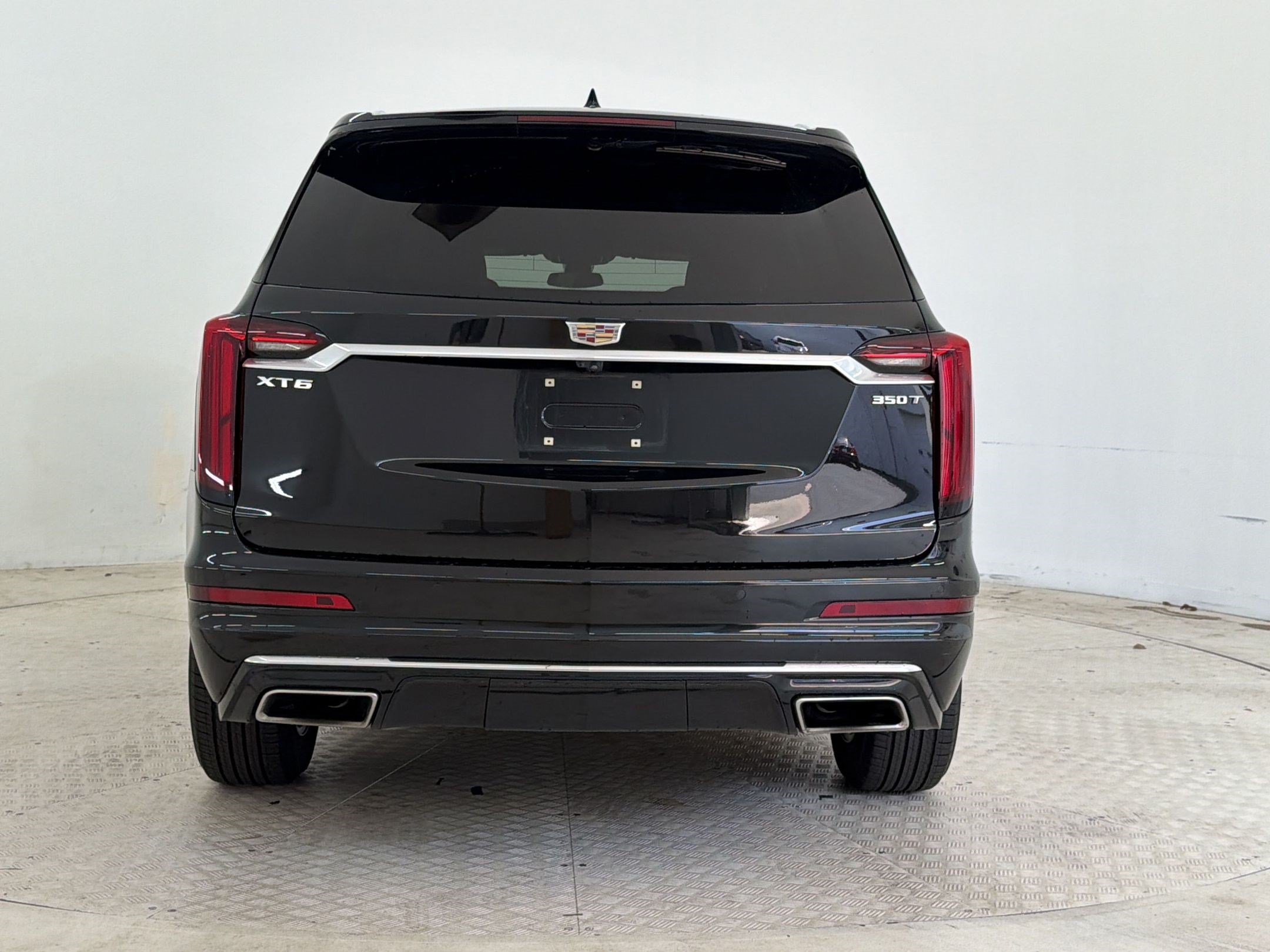 Used 2025 Cadillac XT6 Luxury FWD image 10