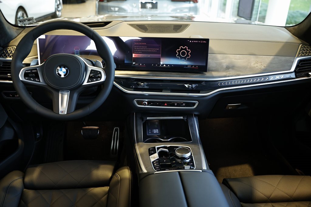New 2026 BMW X7 xDrive40i w/ M Sport Package image 27