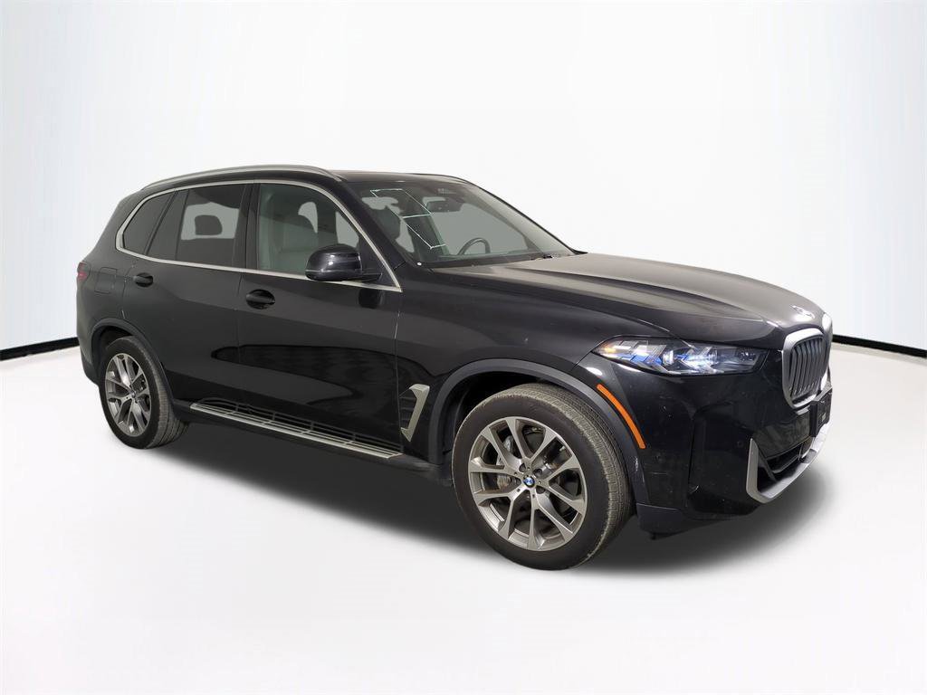 Used 2025 BMW X5 sDrive40i image 2