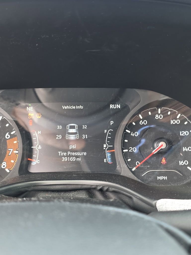 Used 2022 Jeep Compass Latitude image 14