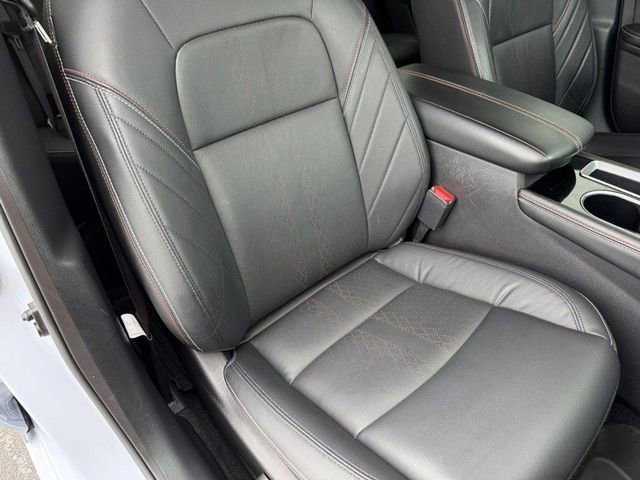 Used 2023 Nissan Altima 2.5 SR w/ SR Premium Package image 17