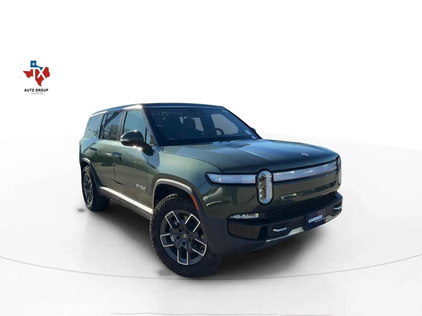 Used 2024 Rivian R1S Adventure