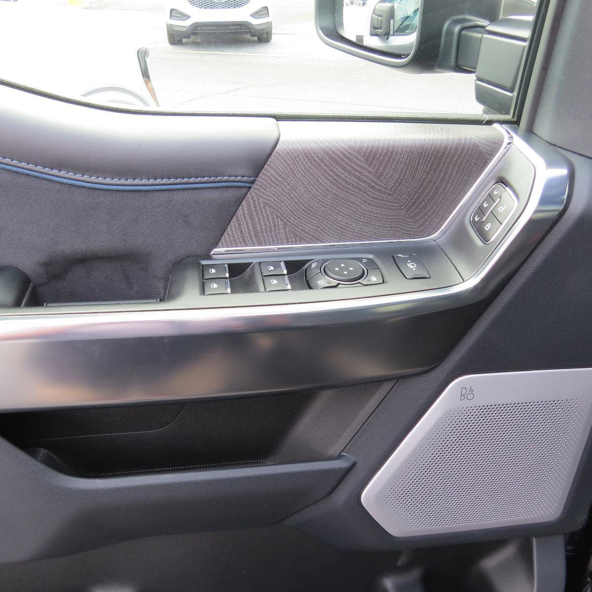 New 2025 Ford F250 Platinum image 21