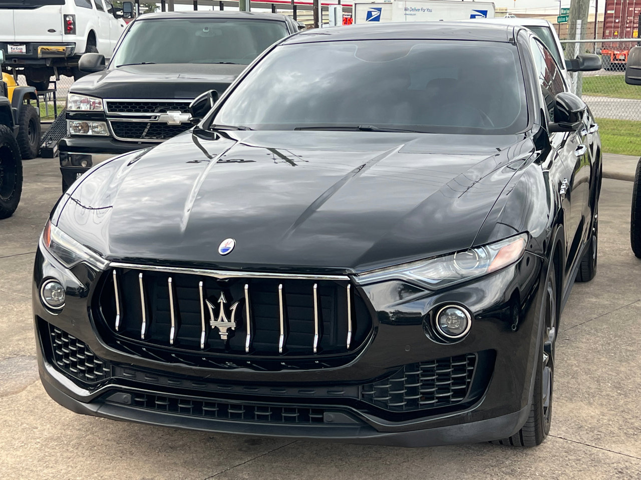 Used 2018 Maserati Levante image 38