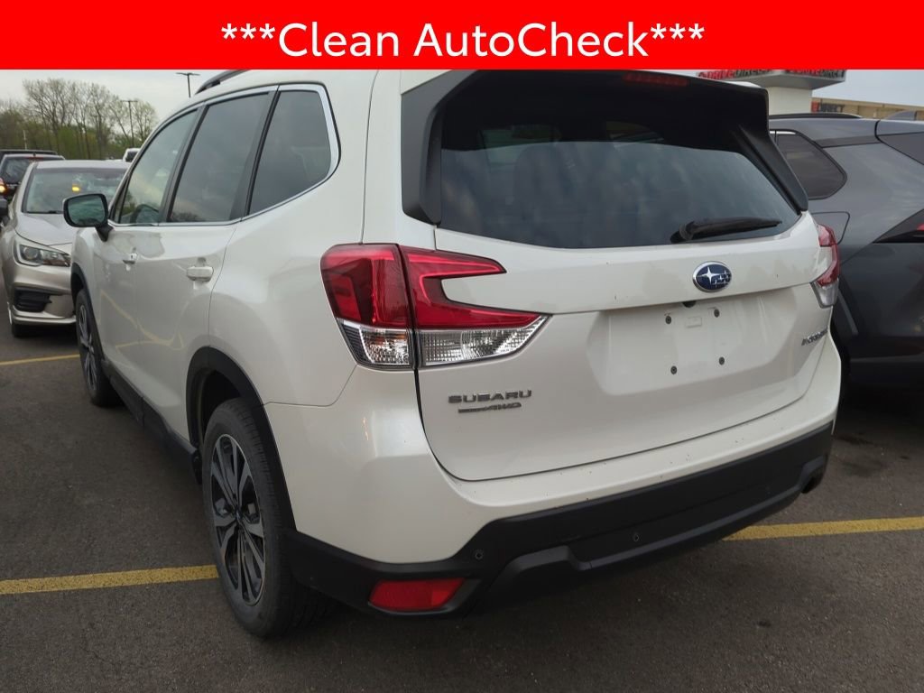 Used 2023 Subaru Forester Limited image 4