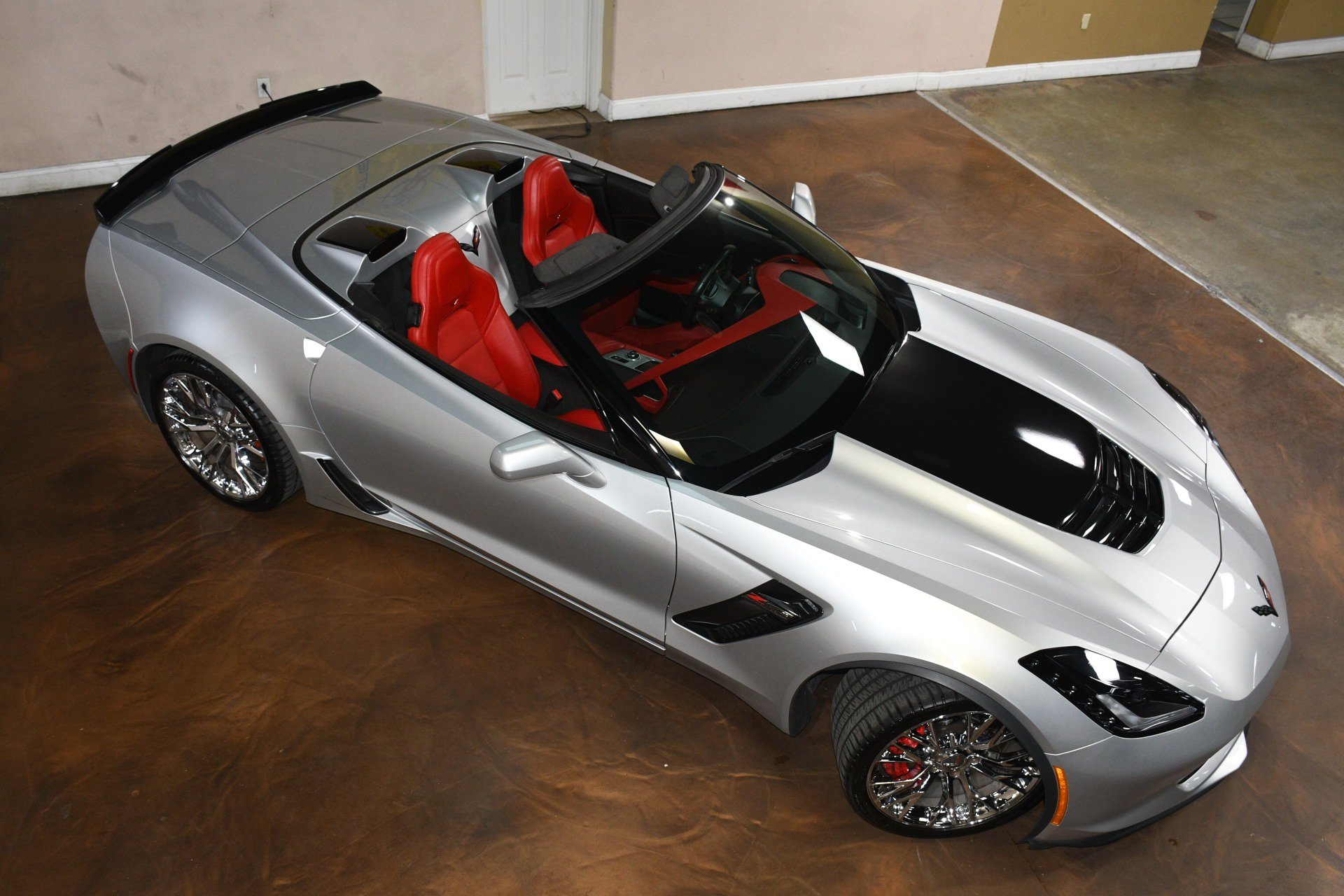 Used 2015 Chevrolet Corvette Z06 w/ 3LZ Preferred Equipment Group RWD image 73