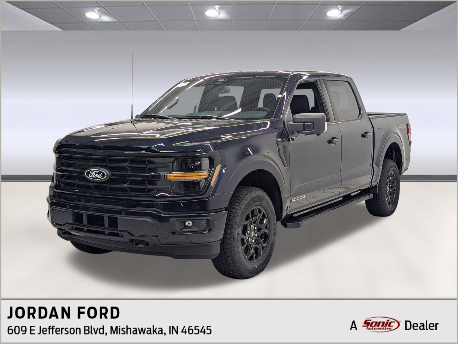 New 2025 Ford F150 XLT w/ Equipment Group 302A MID