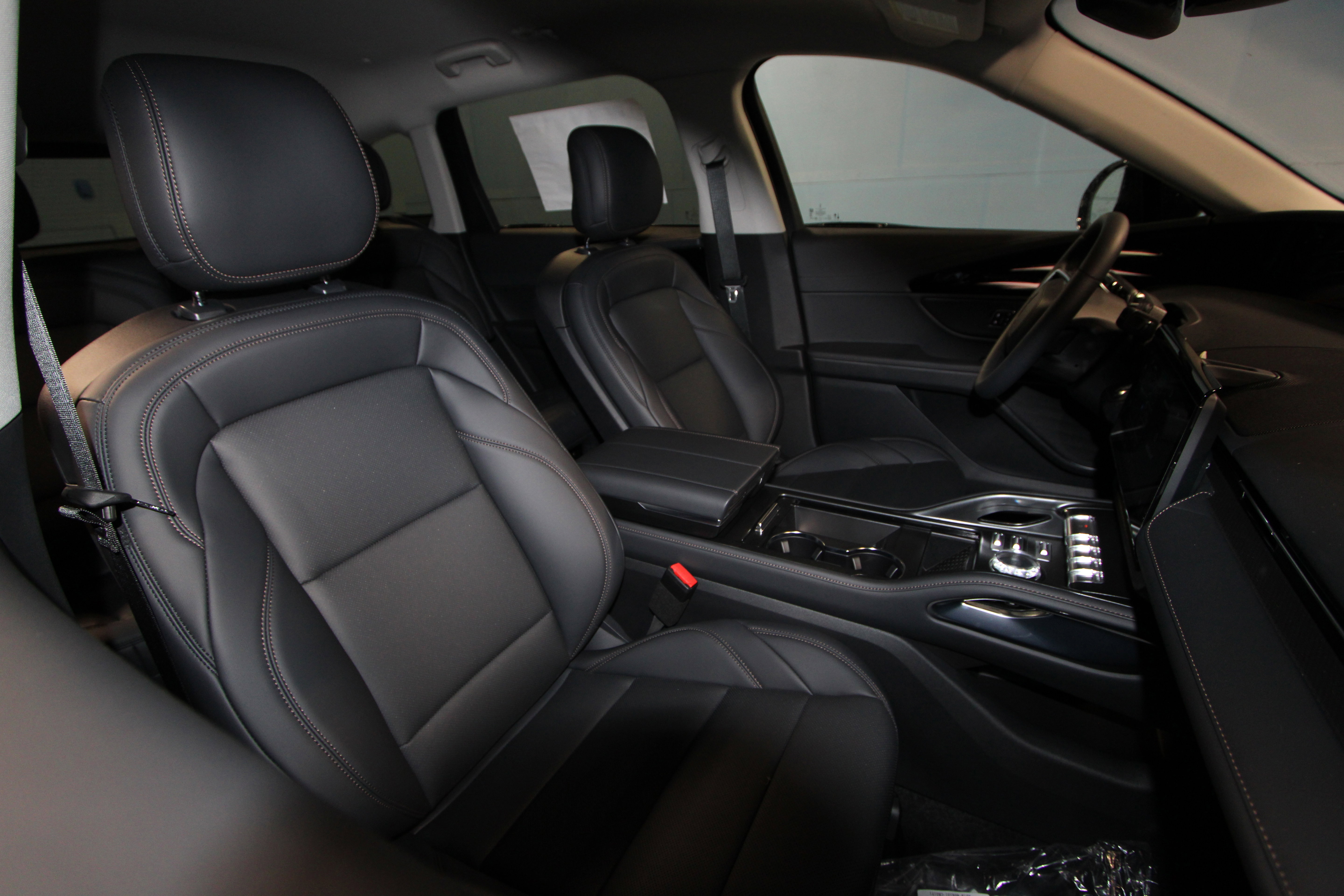 New 2026 Lincoln Nautilus Premier w/ Jet Appearance Package image 24