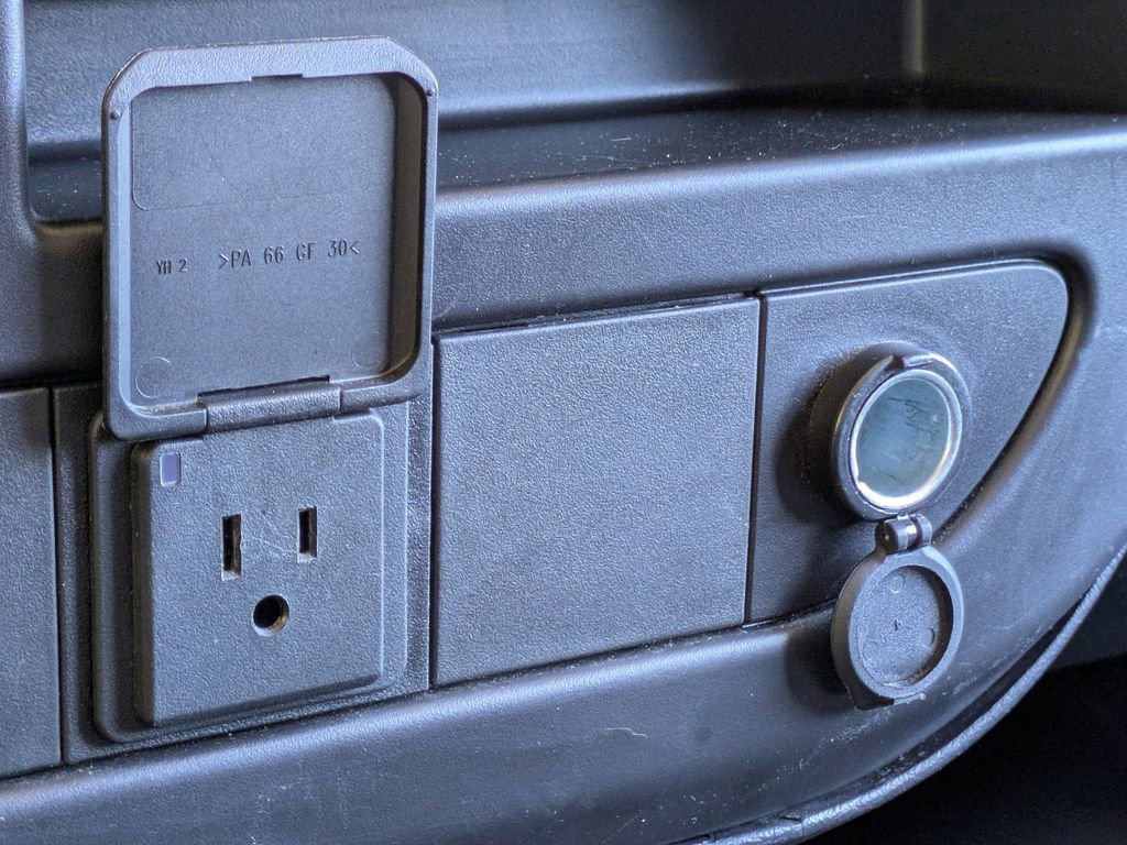 Used 2024 GMC Savana 2500 w/ Driver Convenience Package RWD image 25