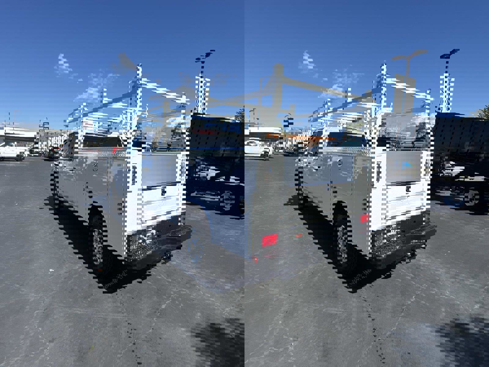 New 2026 GMC Sierra 2500 Pro w/ Convenience Package image 7