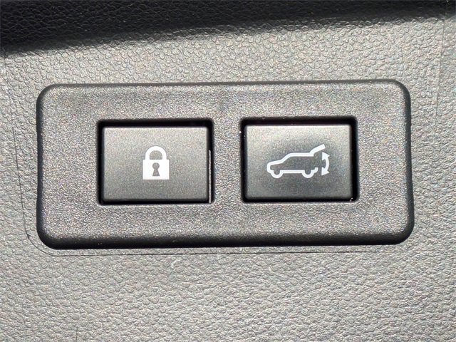 Used 2022 Subaru Outback Limited image 14