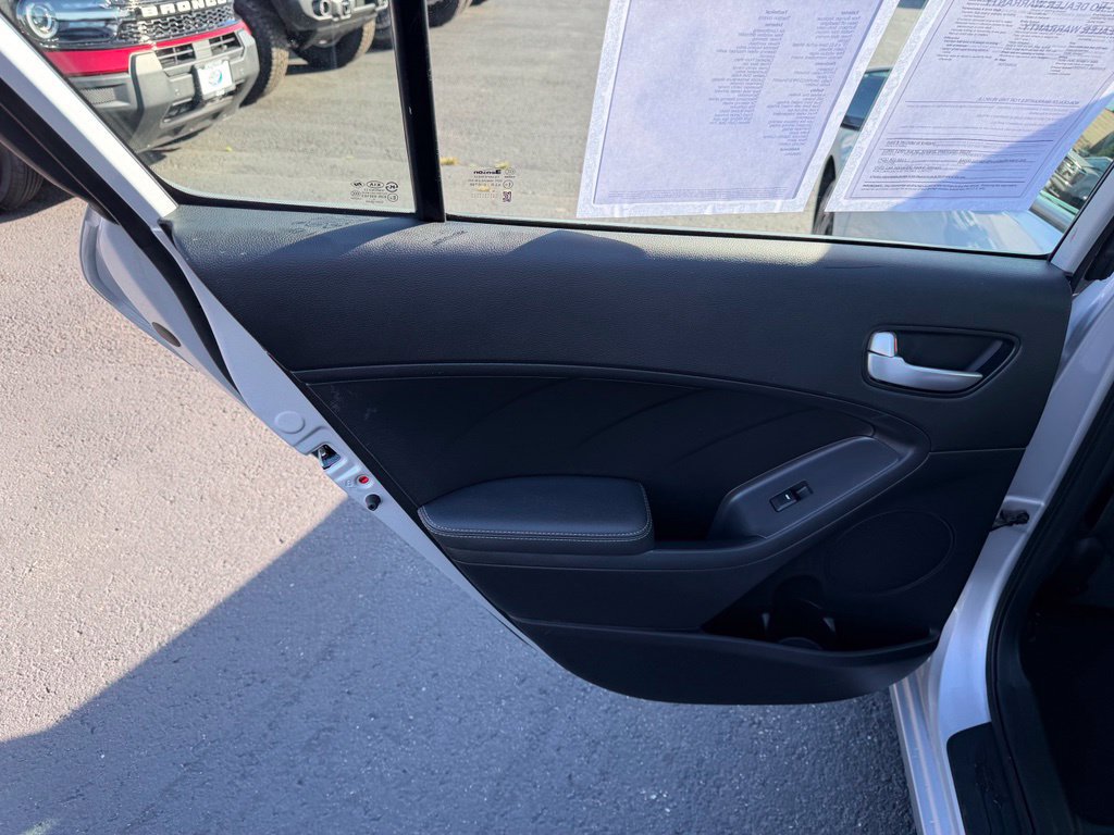 Used 2017 Kia Forte LX FWD image 15