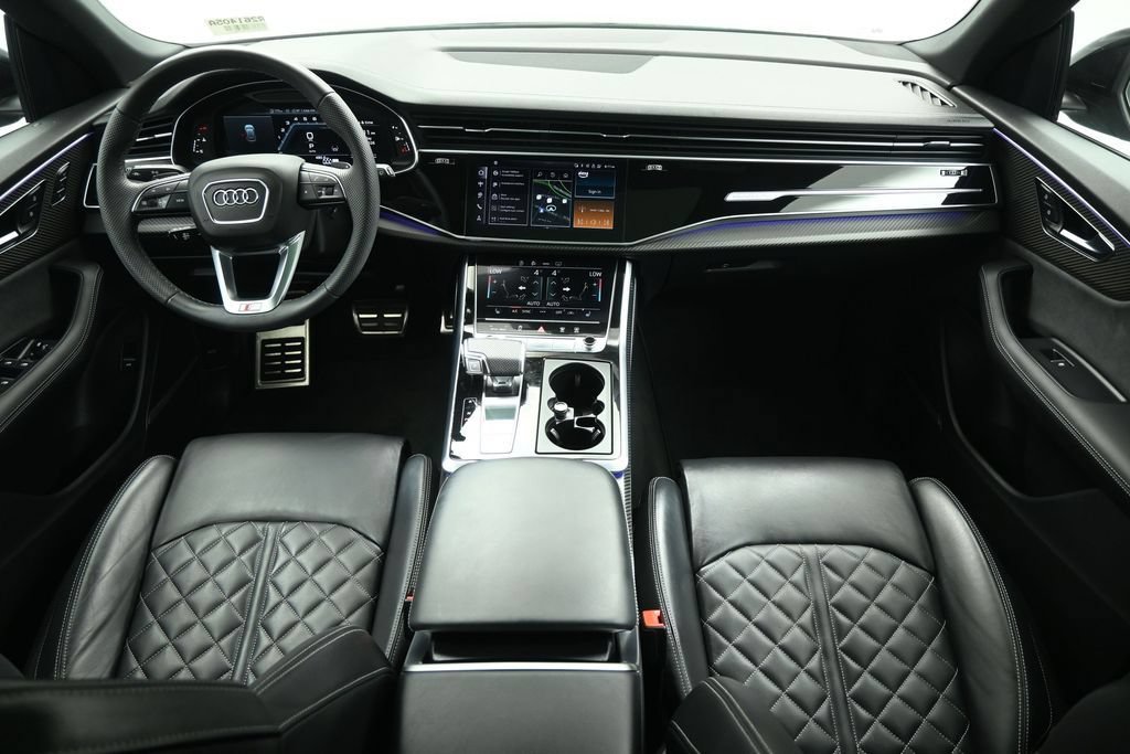 Used 2025 Audi SQ8 Premium Plus AWD/4WD image 17