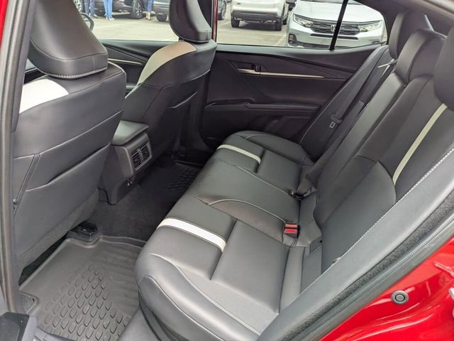 Used 2025 Toyota Camry SE FWD image 30