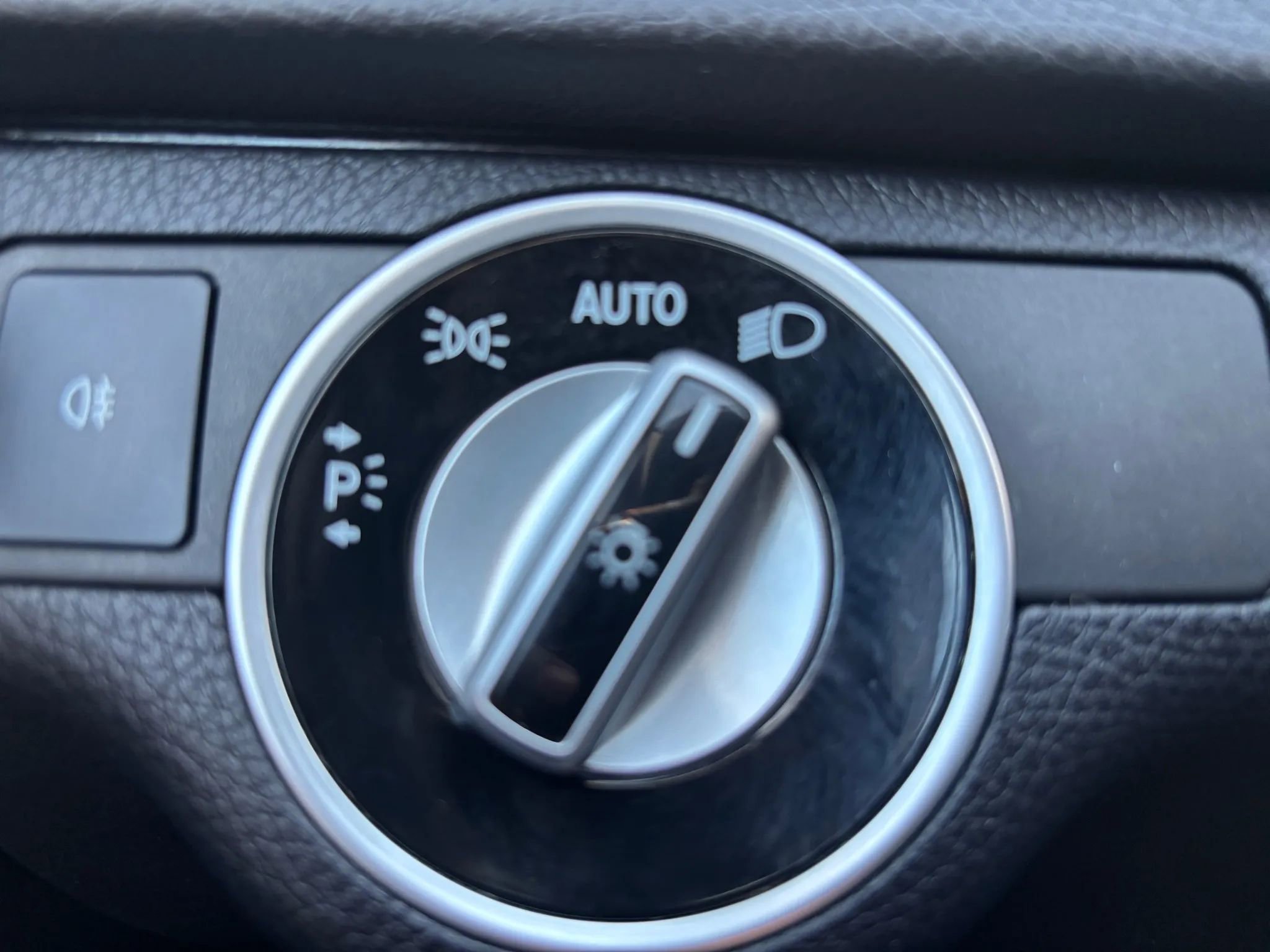 Used 2012 Mercedes-Benz C 300 C 300 4MATIC Sport Sedan 4D image 15