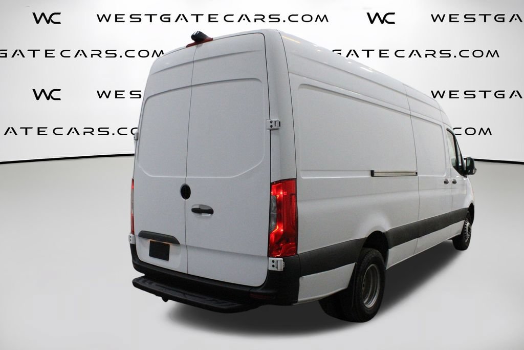 Used 2019 Mercedes-Benz Sprinter 170 Cargo image 28