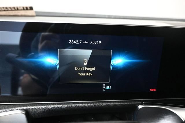 Used 2021 Mercedes-Benz GLB 35 AMG 4MATIC image 4