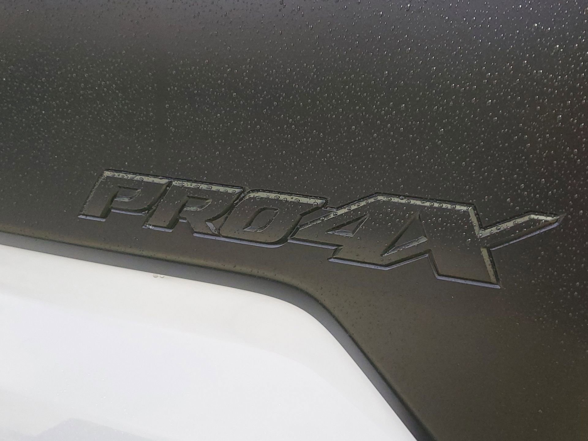 Used 2024 Nissan Titan PRO-4X w/ Pro-4x Convenience Package image 18