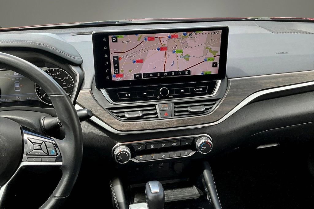 Certified 2024 Nissan Altima 2.5 SV w/ SV Premium Package AWD/4WD image 9