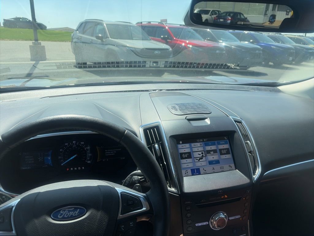 Used 2019 Ford Edge Titanium w/ Equipment Group 301A AWD/4WD image 8